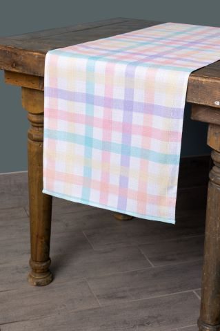 Specialty Blossom Plaid table runner